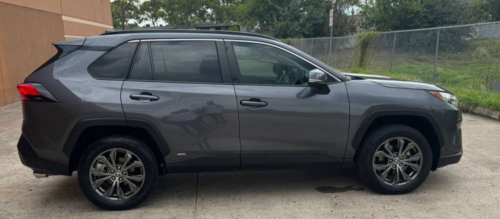 2022 Toyota Rav4 Image 8