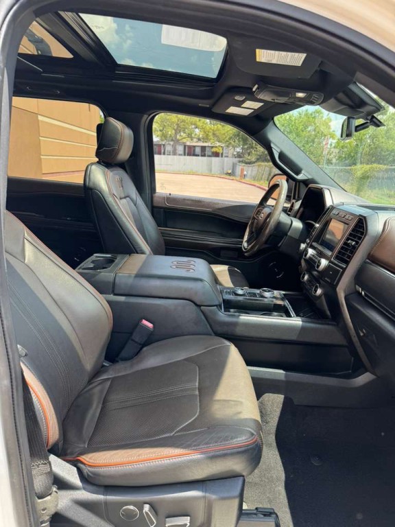 2020 Ford Expedition Image 12