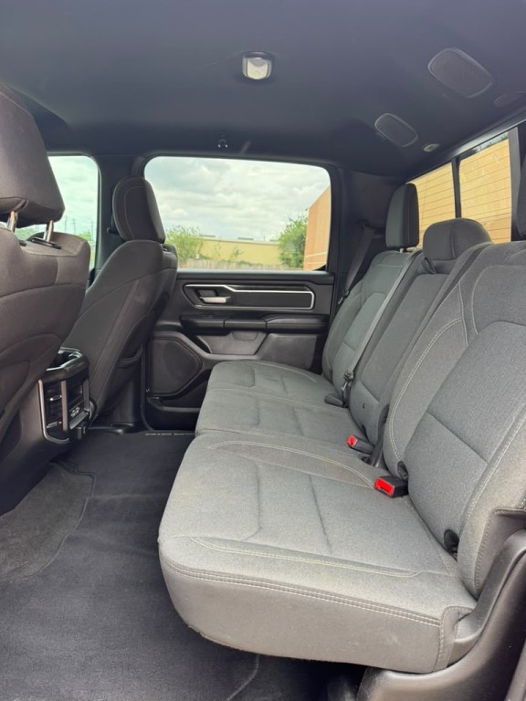 2021 RAM 1500 Image 12