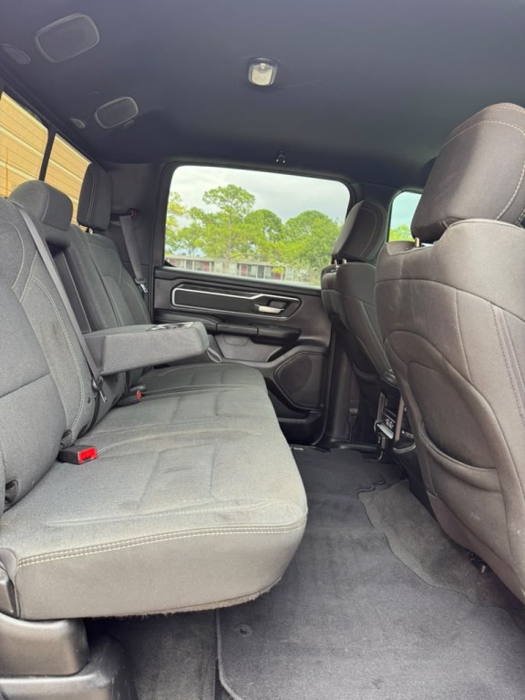 2021 RAM 1500 Image 15