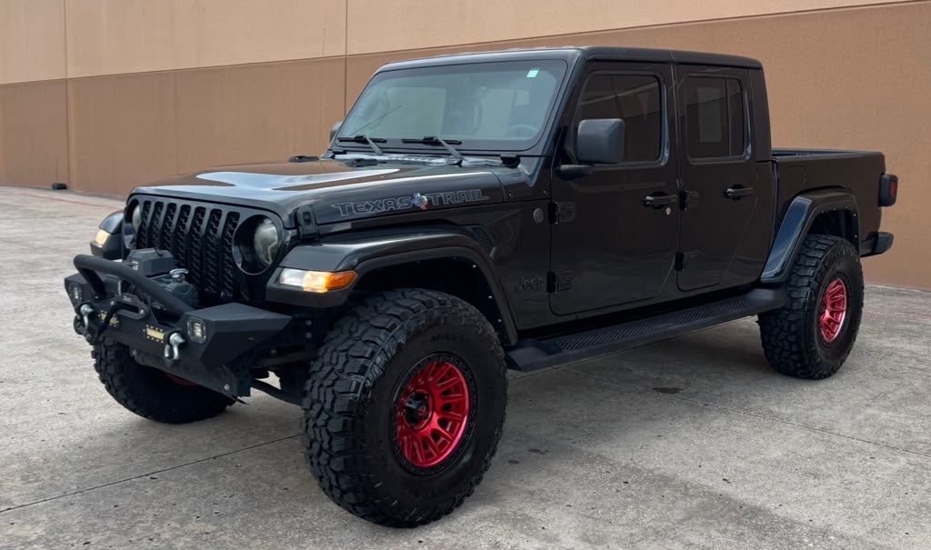 2023 Jeep Gladiator Image 2