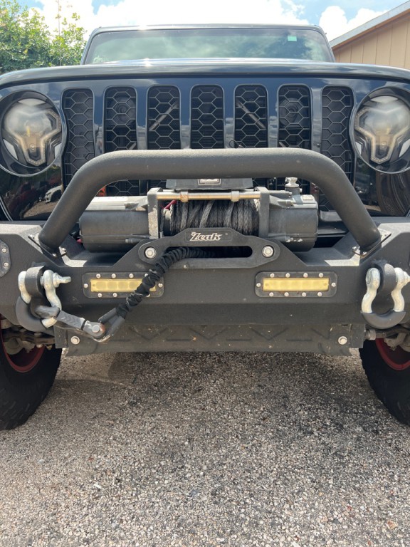 2023 Jeep Gladiator Image 9