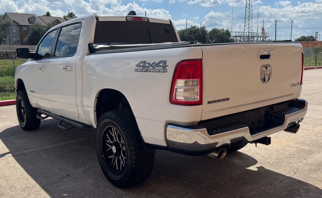 2020 RAM 1500 Image 3
