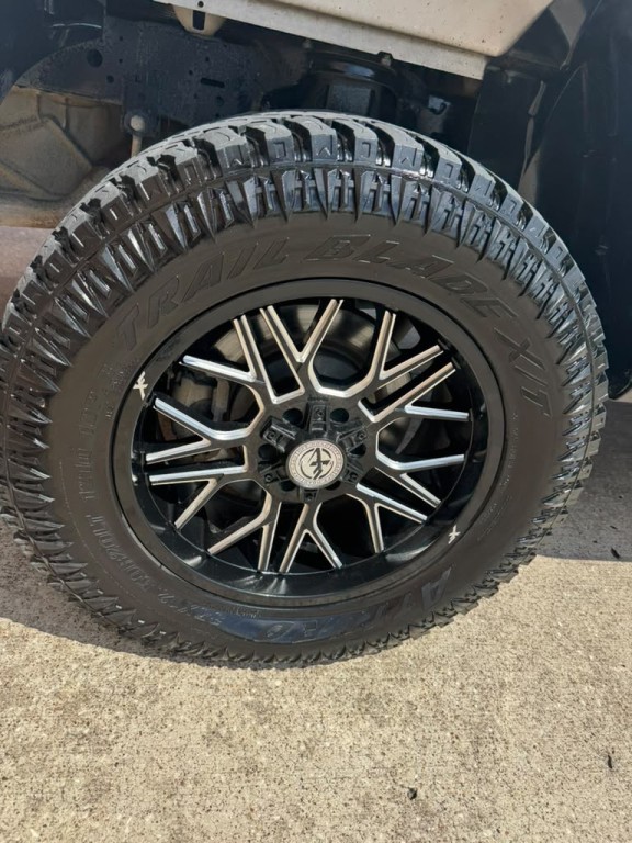 2020 RAM 1500 Image 9