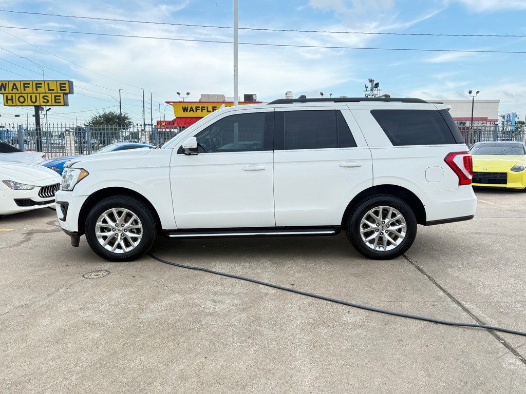 2021 Ford Expedition Image 3