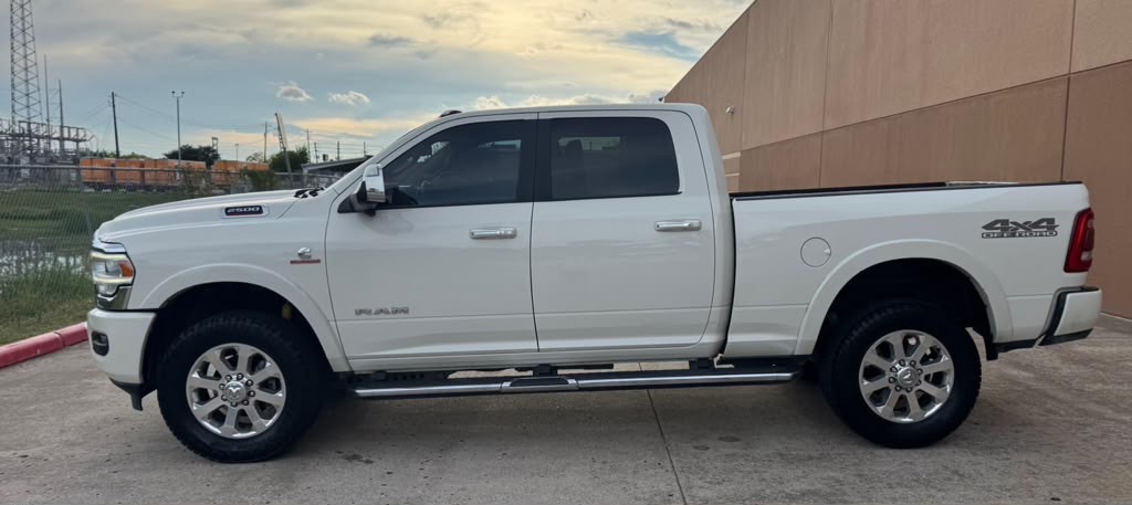 2021 RAM 2500 Image 8