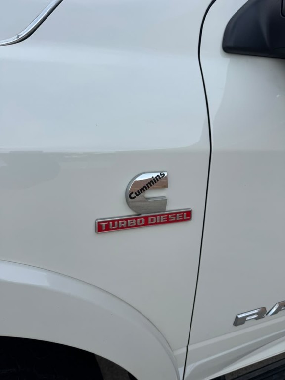 2021 RAM 2500 Image 9