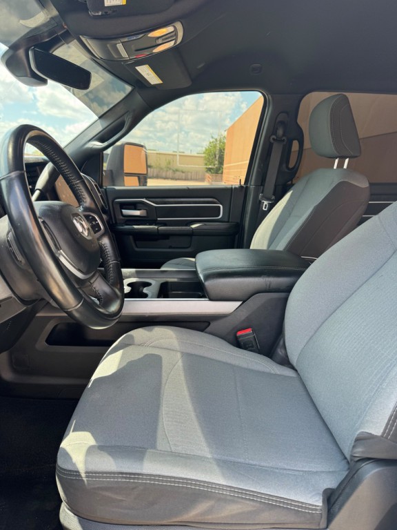 2024 RAM 2500 Image 12