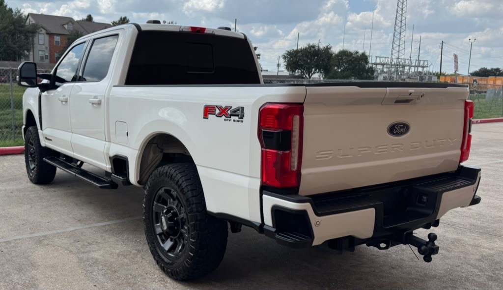 2024 Ford F-250 Image 4