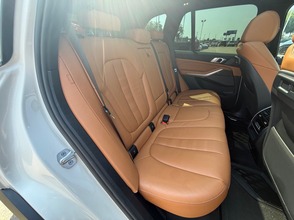 2021 BMW X5 Image 18