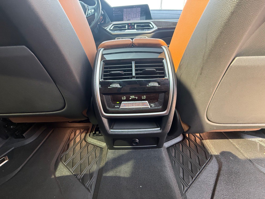 2021 BMW X5 Image 19