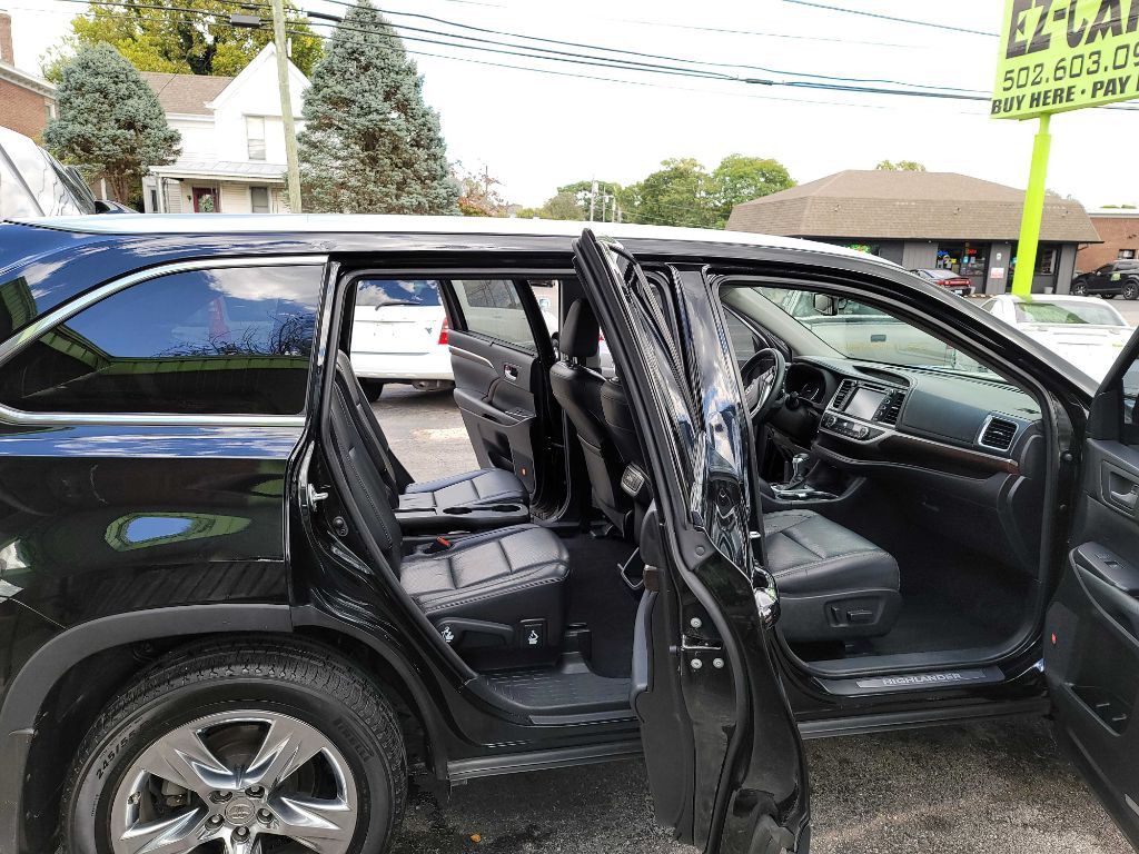 2015 Toyota Highlander Image 5