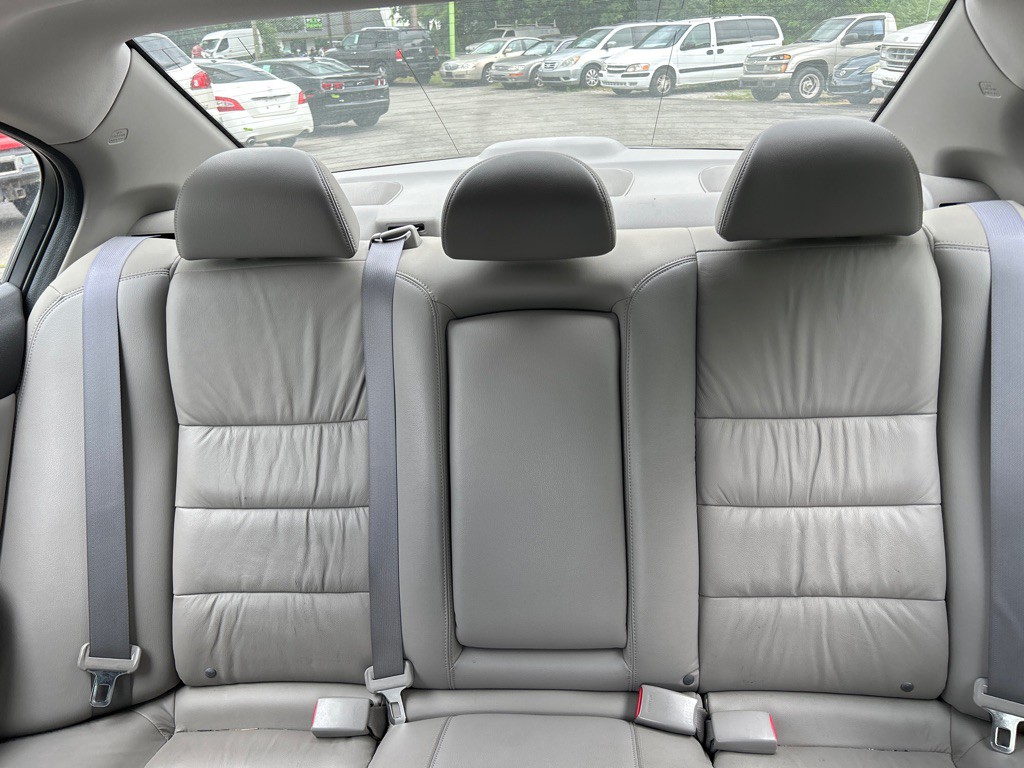 2010 Honda Accord Image 6