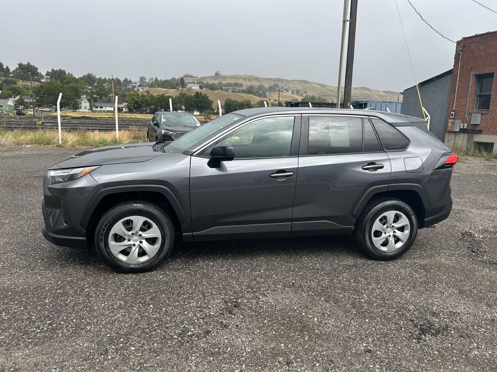 2024 Toyota Rav4 Image 1