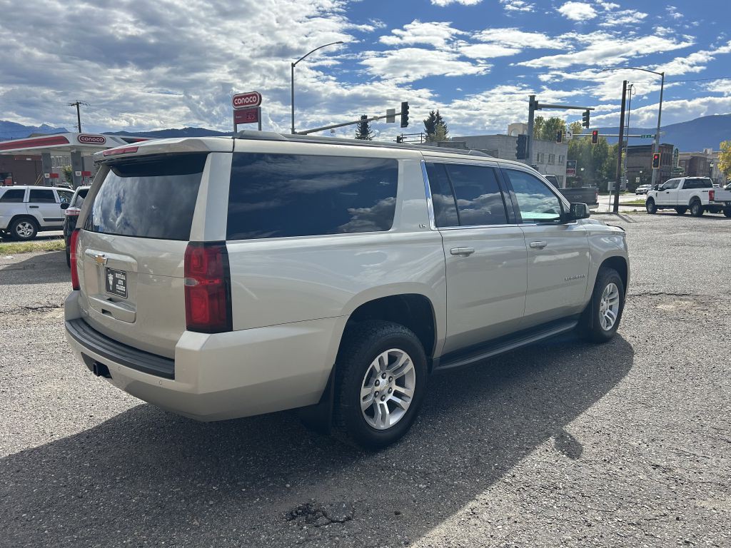 2015 Chevrolet Suburban Image 4