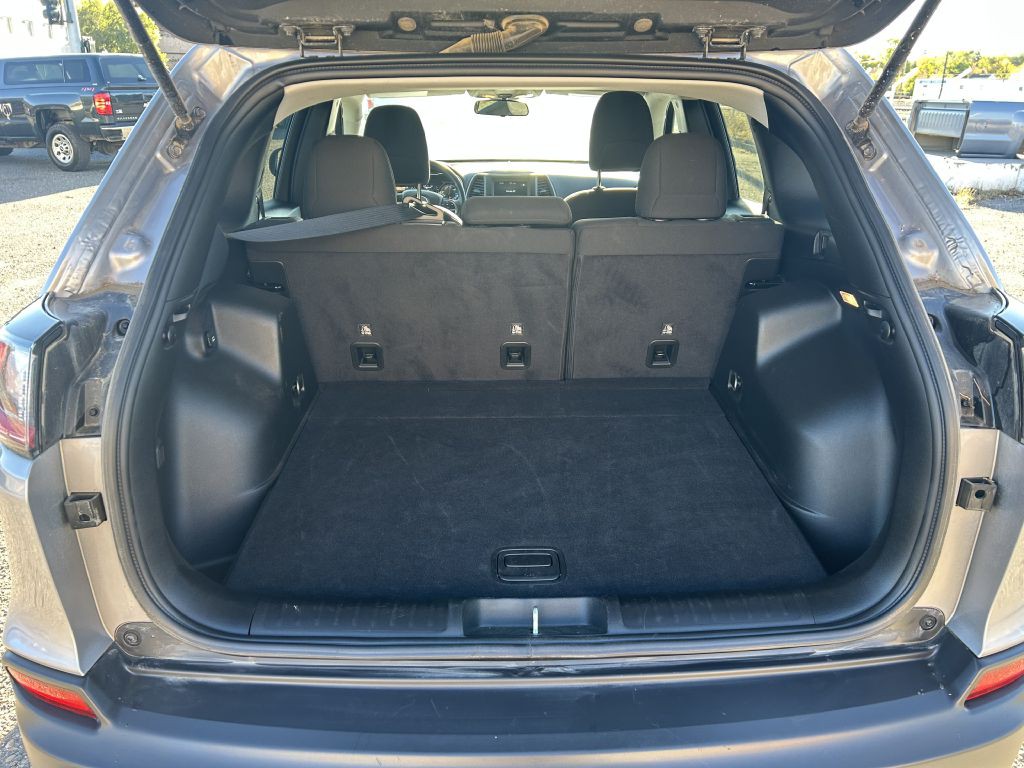 2019 Jeep Cherokee Image 8