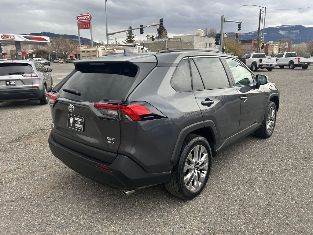 2025 Toyota Rav4 Image 4