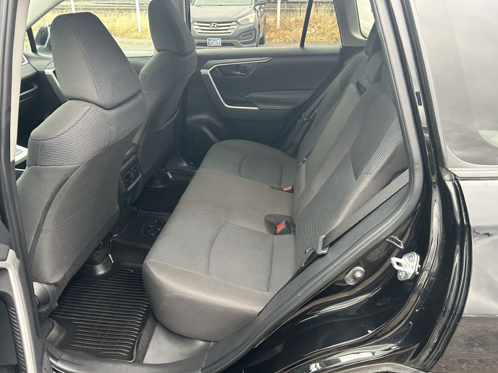 2024 Toyota Rav4 Image 7