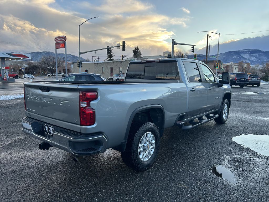2024 Chevrolet Silverado 1500 Image 4