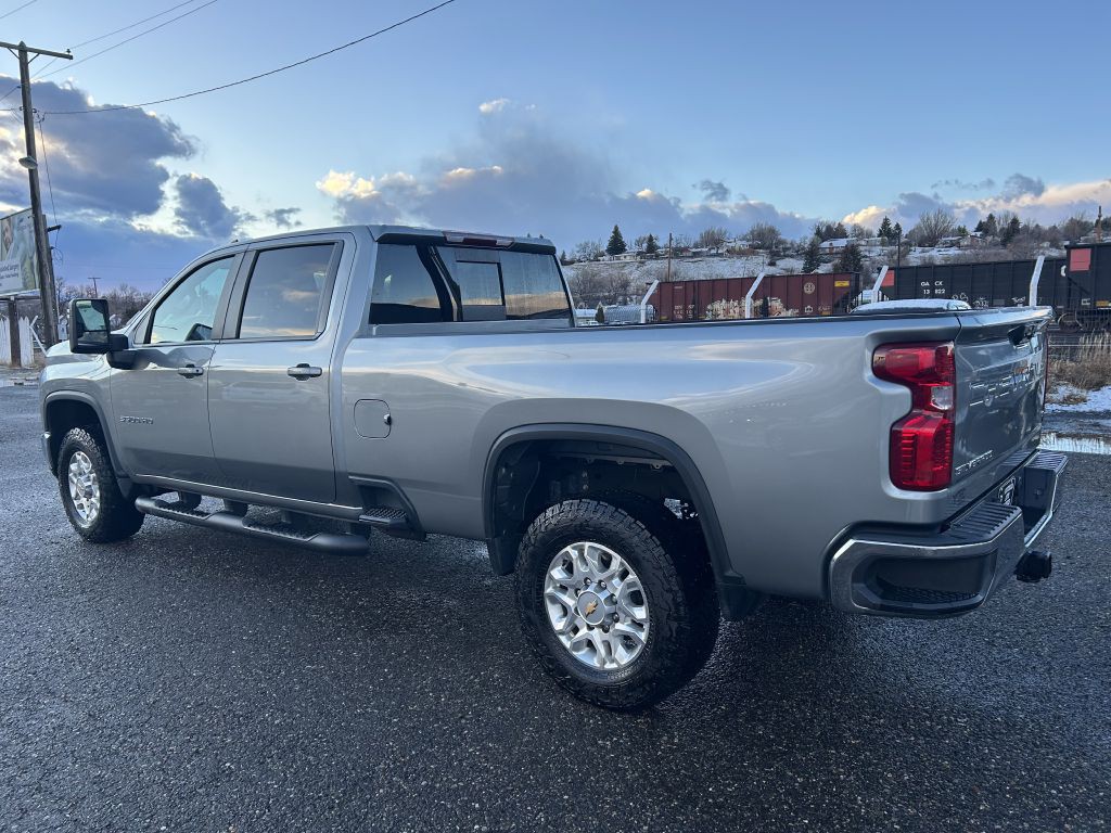 2024 Chevrolet Silverado 1500 Image 5