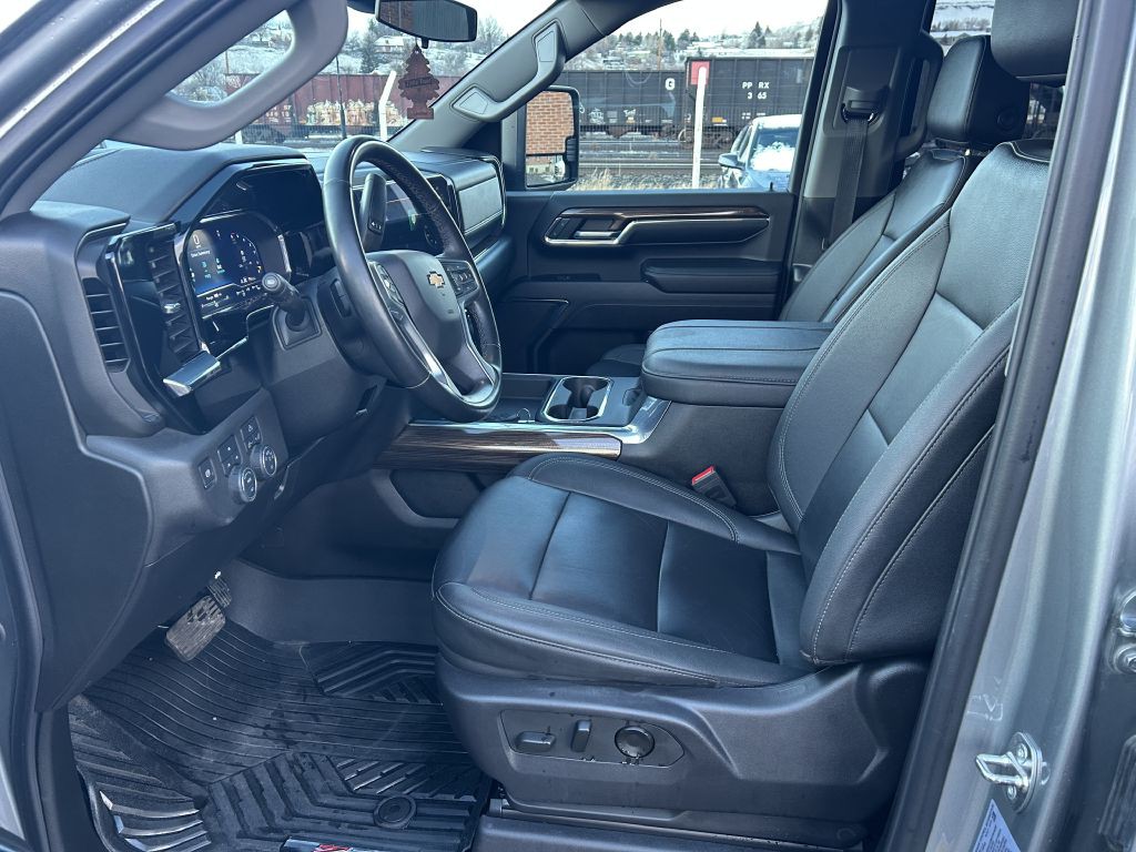 2024 Chevrolet Silverado 1500 Image 6