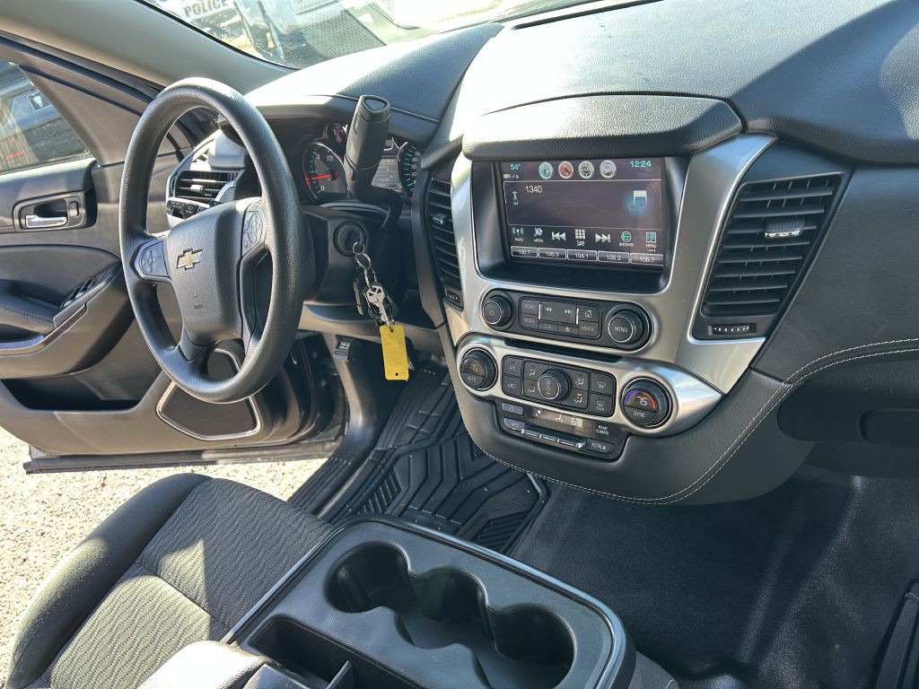 2019 Chevrolet Suburban Image 9