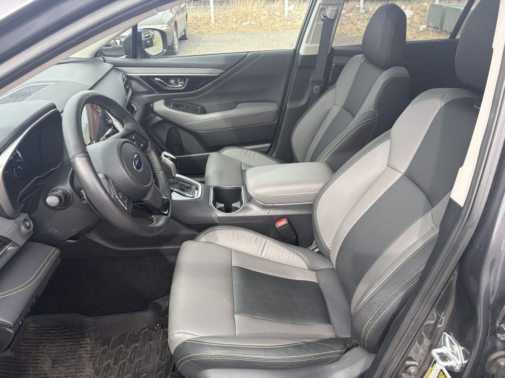 2025 Subaru Outback Image 7