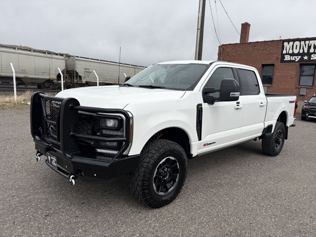 2025 Ford F-250 Image 2