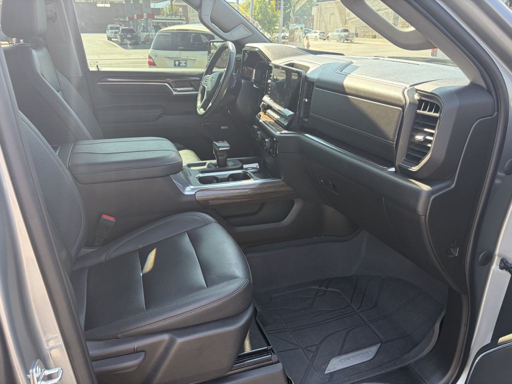 2023 Chevrolet Silverado 1500 Image 9