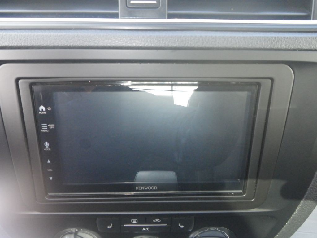 2017 Volkswagen Jetta Image 13