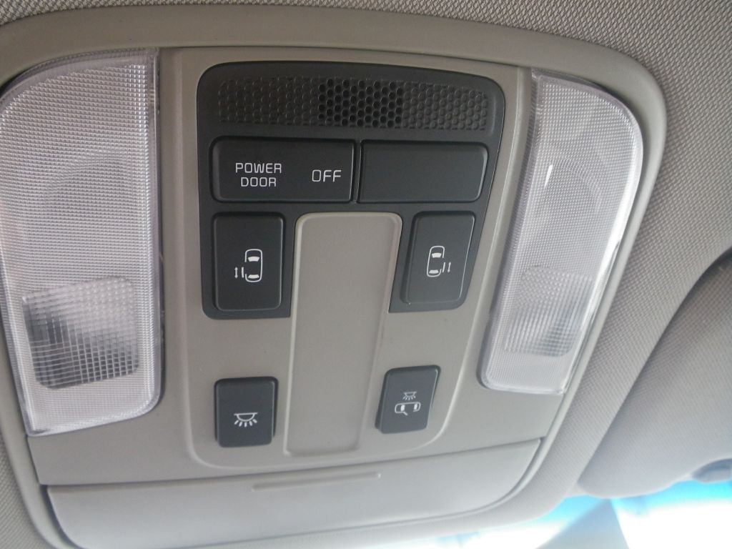 2019 Kia Sedona Image 15
