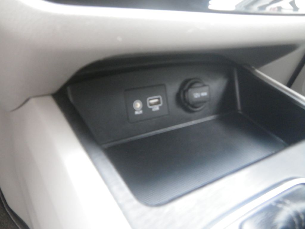 2019 Kia Sedona Image 17