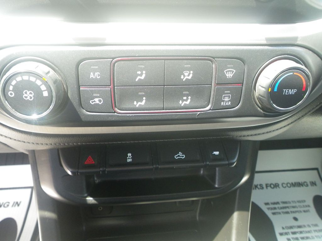 2016 GMC Canyon Image 14