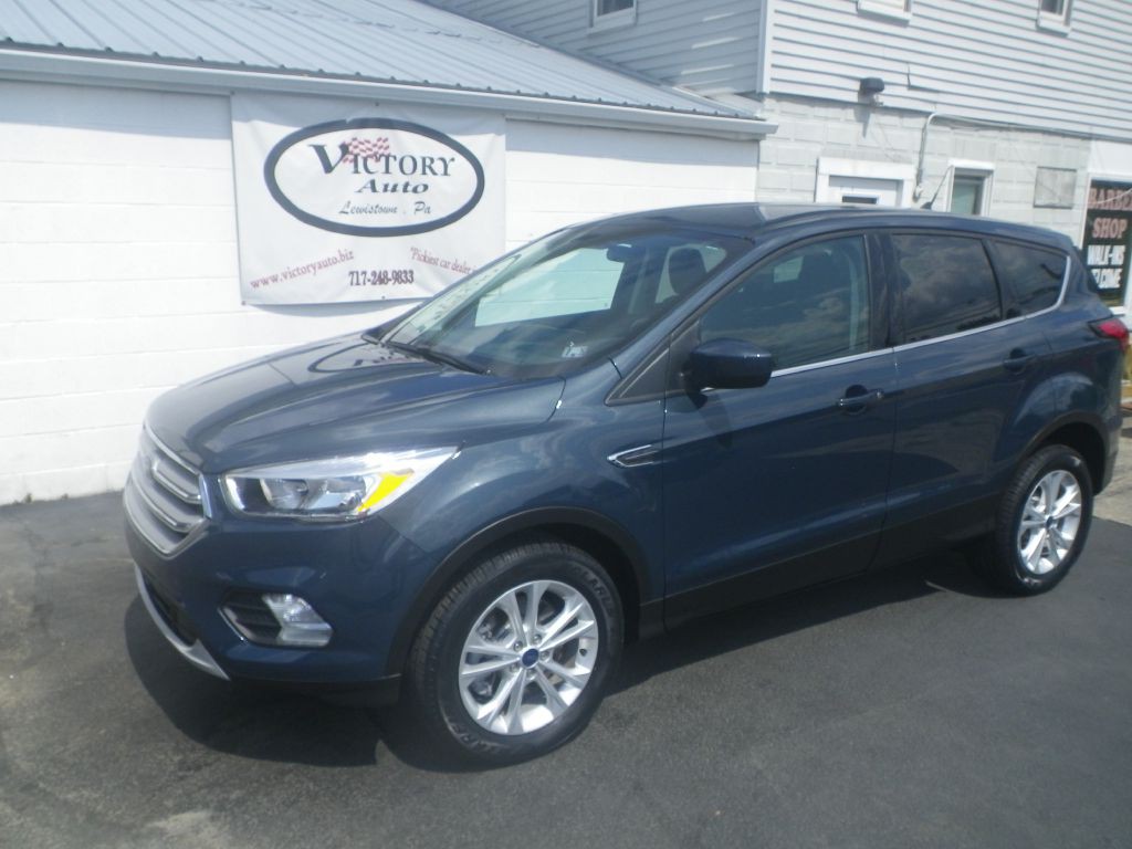 2019 Ford Escape Image 2