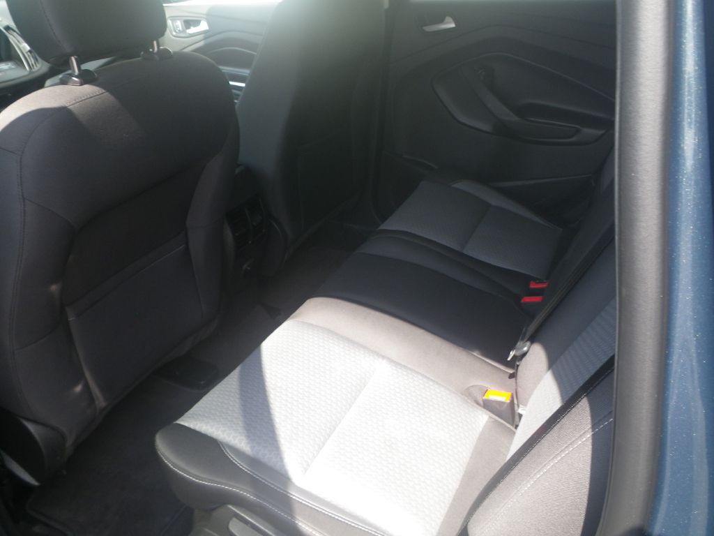 2019 Ford Escape Image 9
