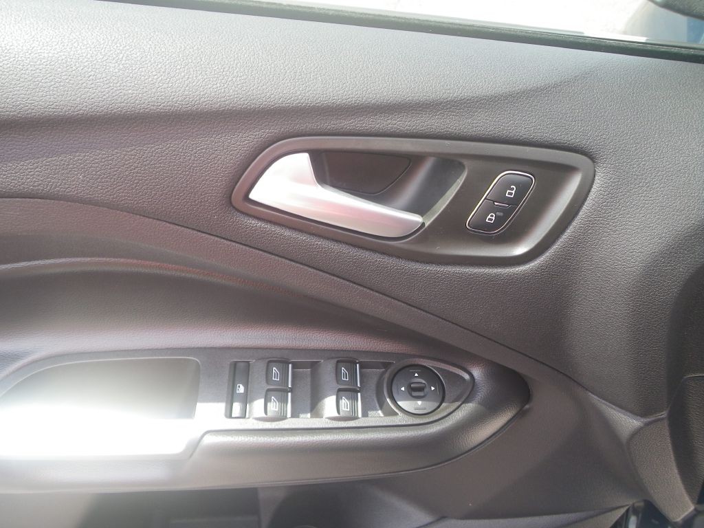 2019 Ford Escape Image 11