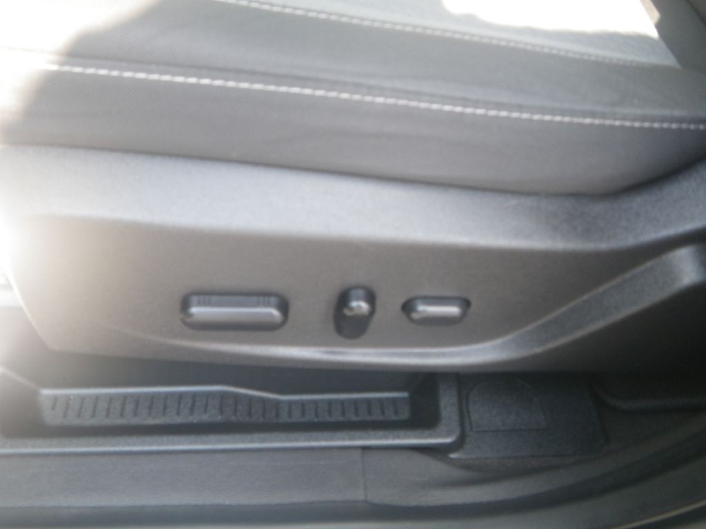 2019 Ford Escape Image 19