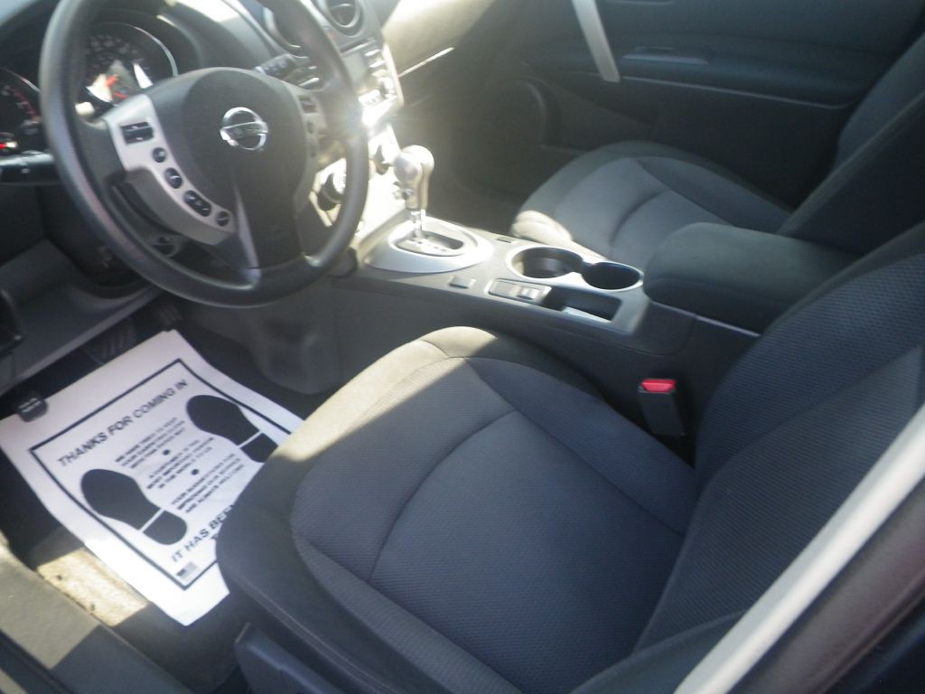 2013 Nissan Rogue Image 9