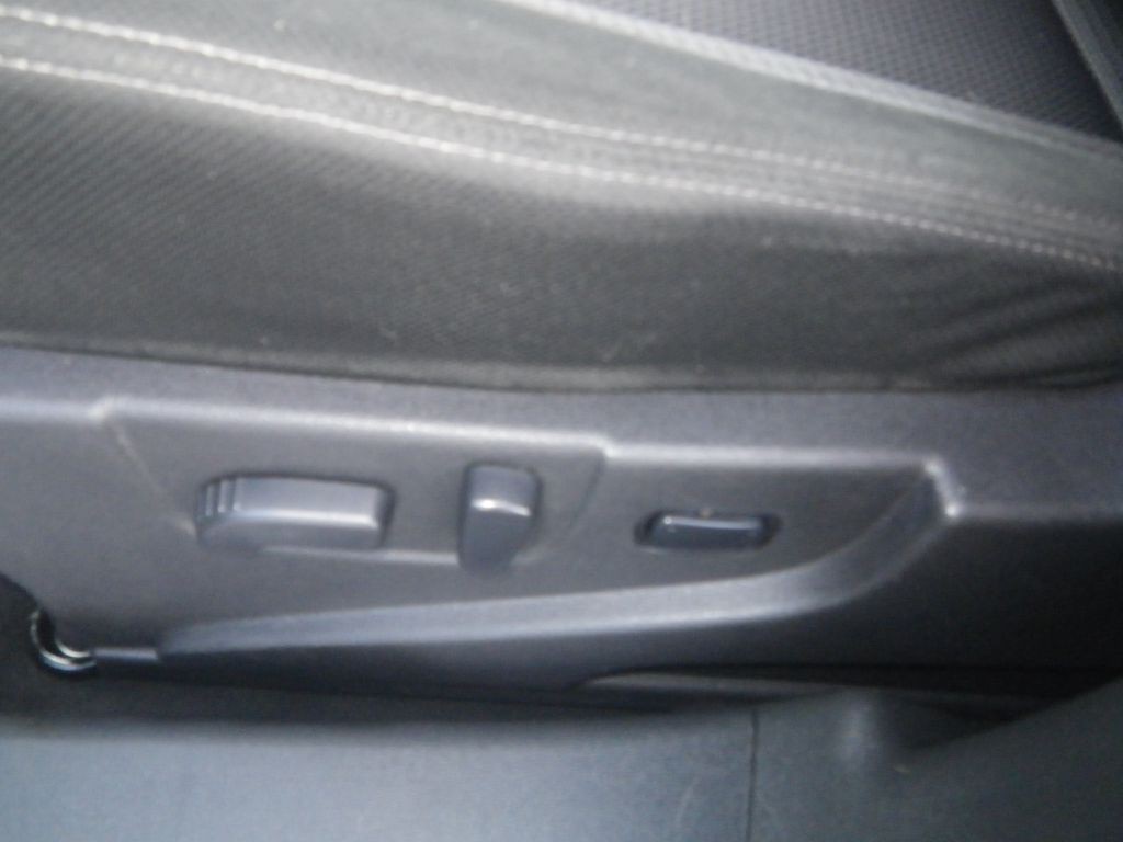 2013 Nissan Rogue Image 11