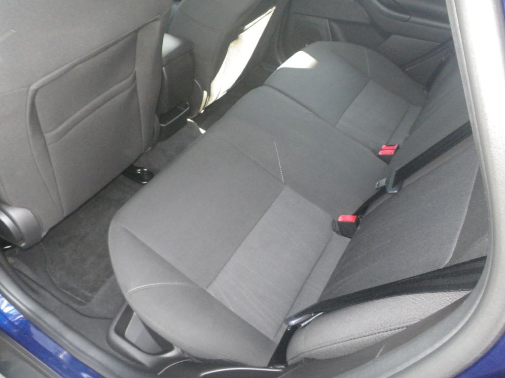 2017 Ford Focus Image 10
