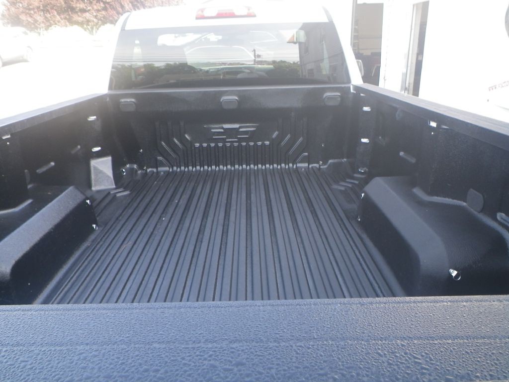 2021 Chevrolet Silverado 1500 Image 7