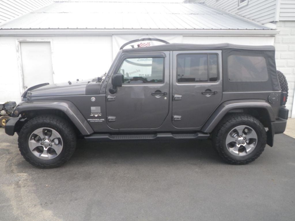 2016 Jeep Wrangler Unlimited Image 1