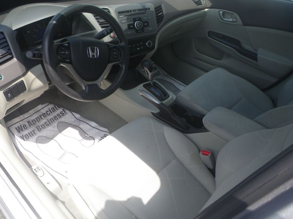 2012 Honda Civic Image 9