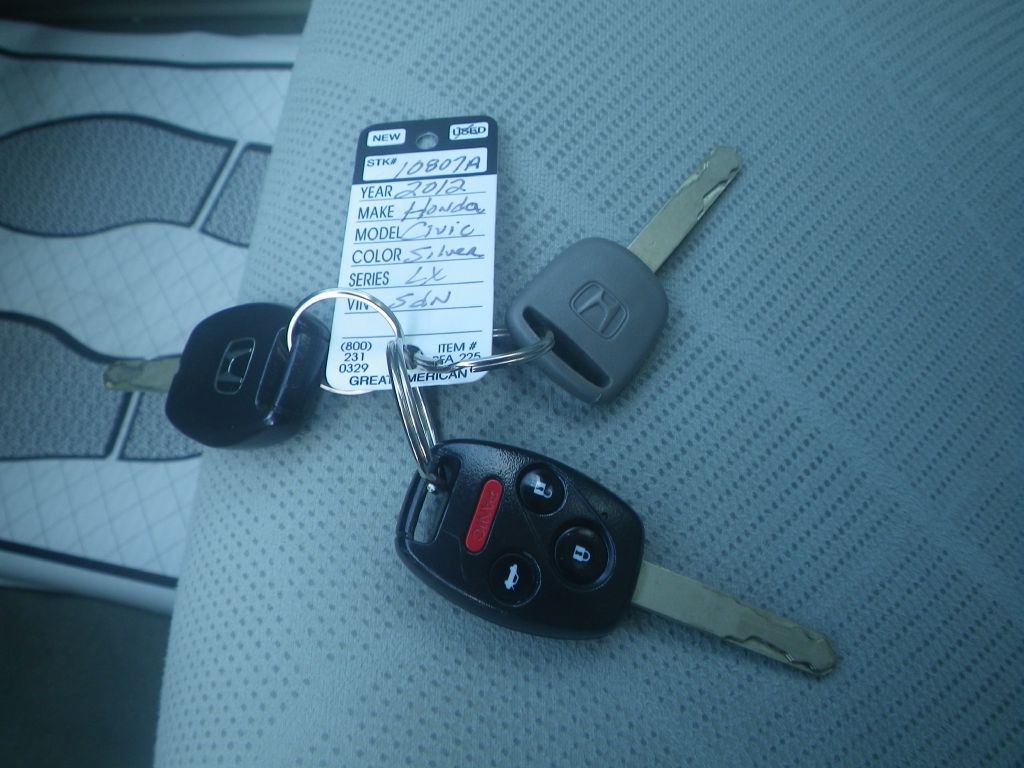 2012 Honda Civic Image 16
