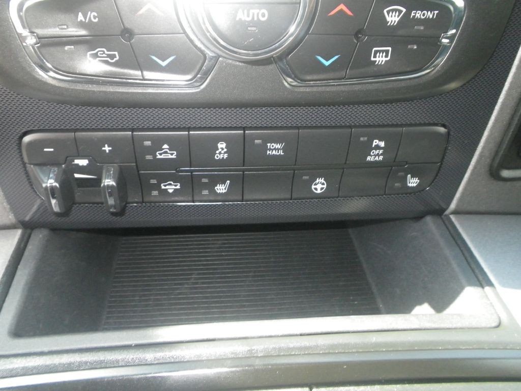 2017 RAM 1500 Image 18