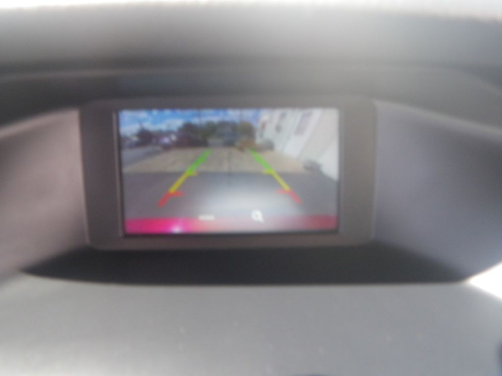 2017 Ford Focus Image 17