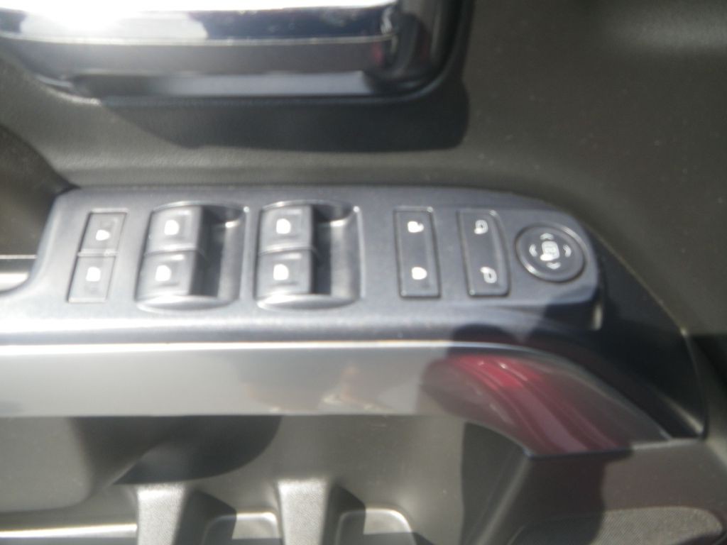 2015 Chevrolet Silverado 1500 Image 13