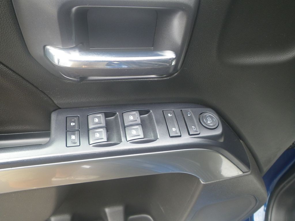 2018 Chevrolet Silverado 1500 Image 13