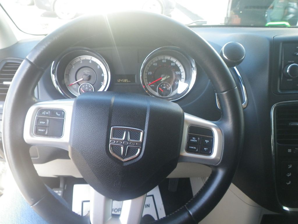 2016 Dodge Grand Caravan Image 10