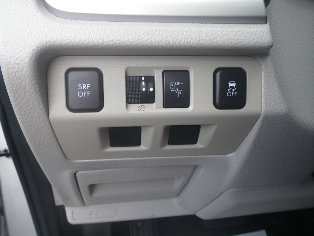 2018 Subaru Forester Image 14